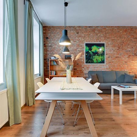 City Center, Art House & Family Stay By Downtown Apartments Gdańsk Kültér fotó